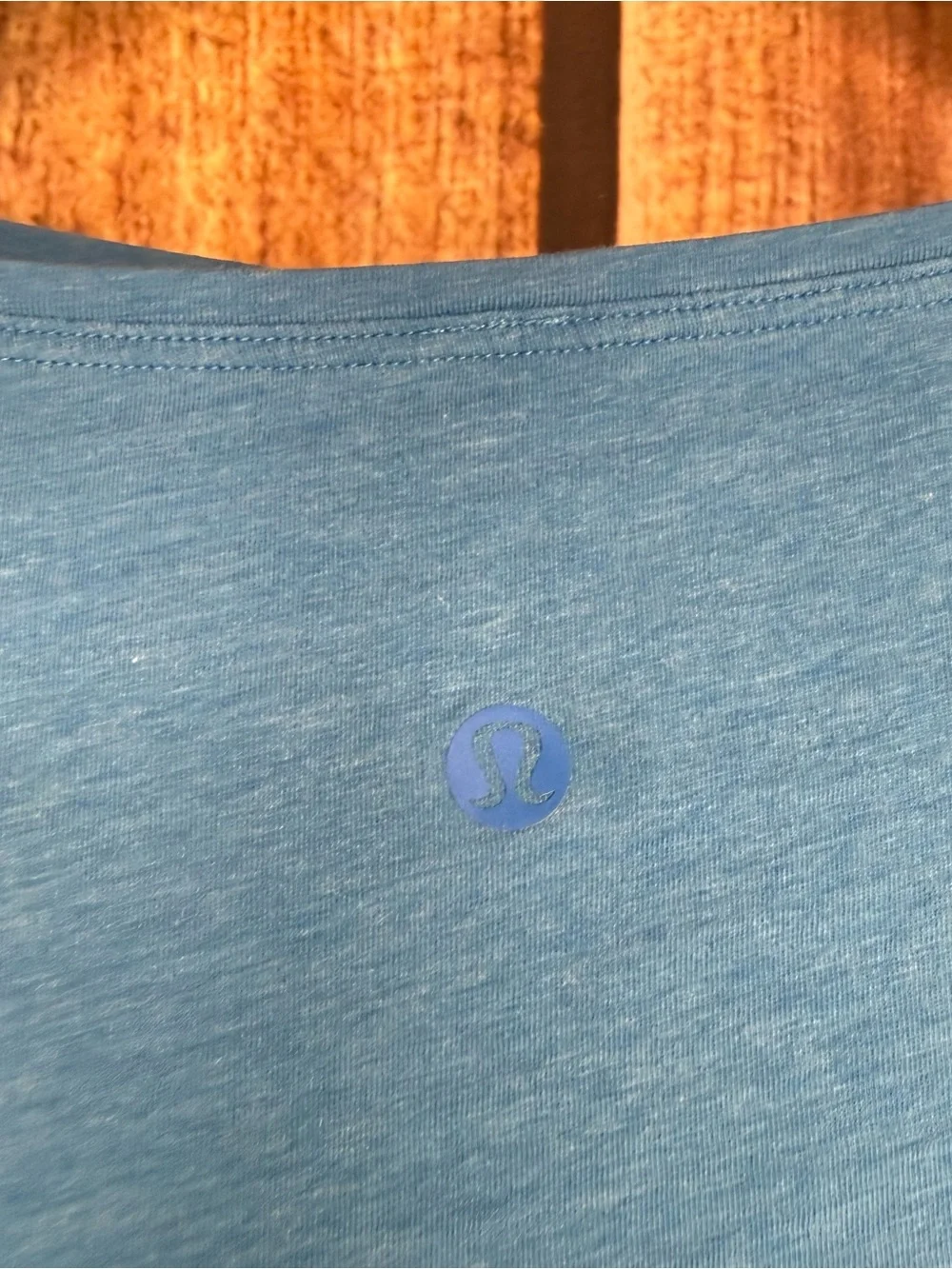 lululemon back in action Short Sleeve Tee